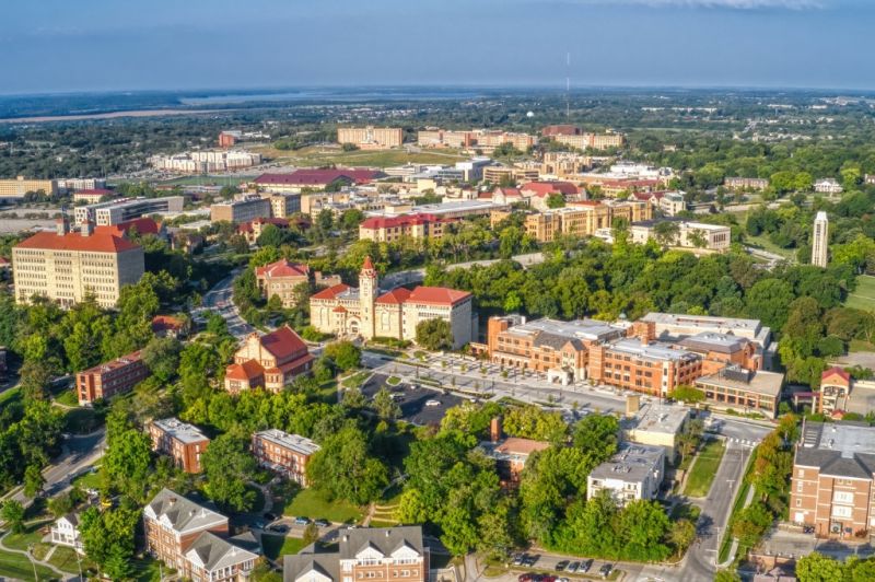 Foundation Repair: Lawrence